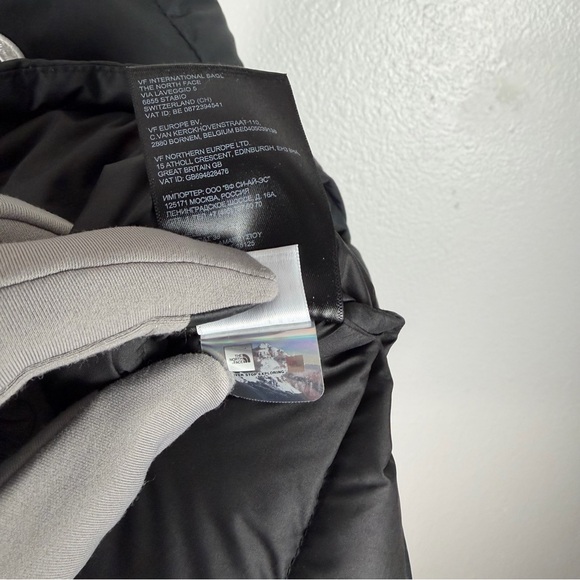 The North Face Men's Small Black Aconcagua 2 Jacket 550 Down Puffer Winter Coat - Picture 8 of 9
